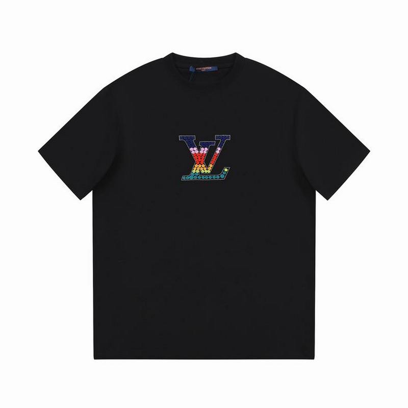 Louis Vuitton Men's T-shirts 307